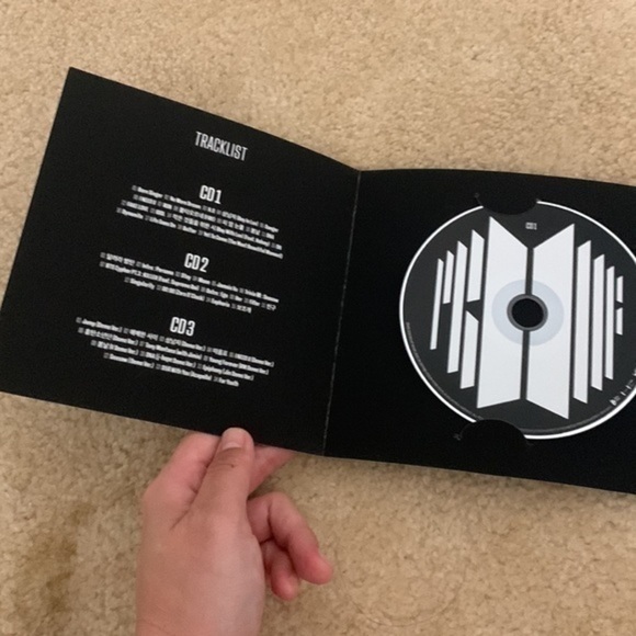 BTS Compact Proof Album - Picture 4 of 5